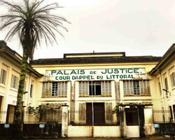 Medium_palais-de-justice