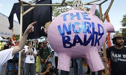 Medium_world-bank-protest-un-cli-009