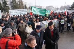 Medium_16-protest-rolnikow-przed-urzedem-wojewodzkim-3-lutego-2015-r-123239
