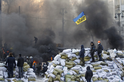 Medium_ukraine-parliament-repeals-anti-protest-laws-and-pm-offers-resignation-to-calm-street-unrest